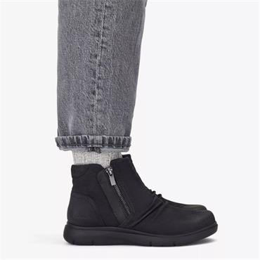 CLARKS WOMENS ZIP ANKLE BOOT - BLACK LEATHER